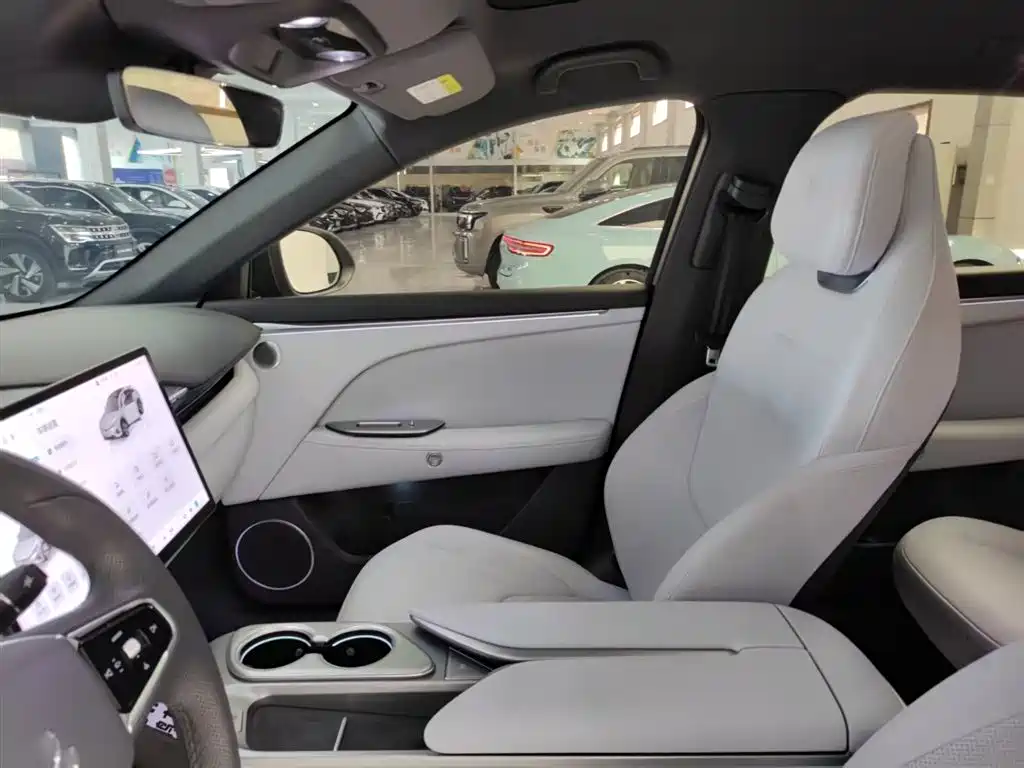 ARCFOX EXTREME FOX POLAR FOX ALPHA T5