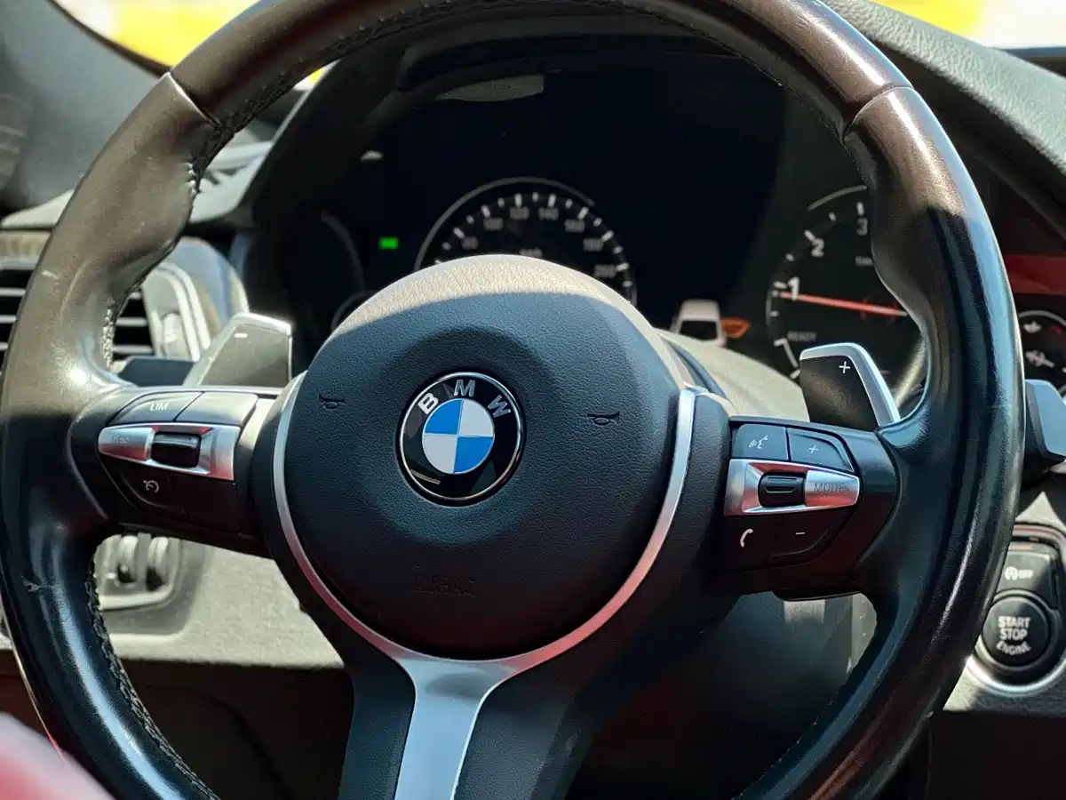 BMW 3 Series GT 2021 2020 330i M Sport Night Edition