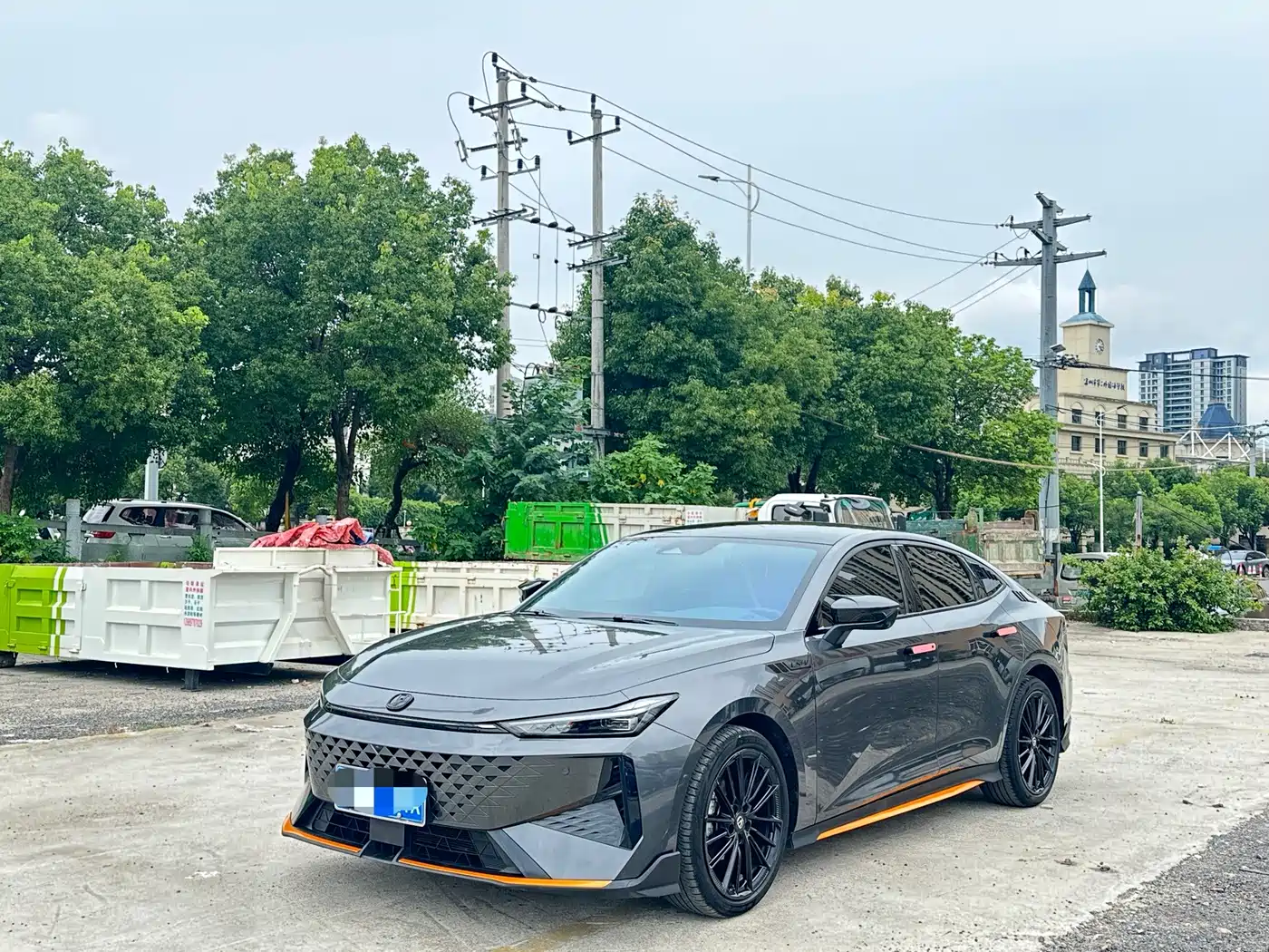 Changan UNI-V 2025 2024 1.5T Deluxe Sport