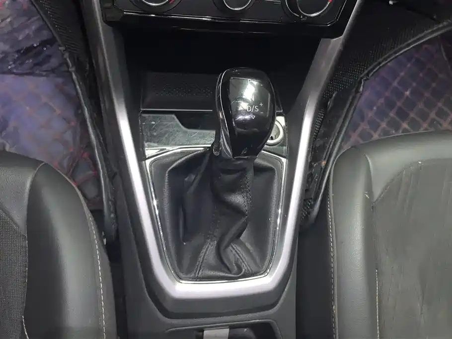 Volkswagen T-Cross 2019 280TSI DSG Comfort Edition фото 16