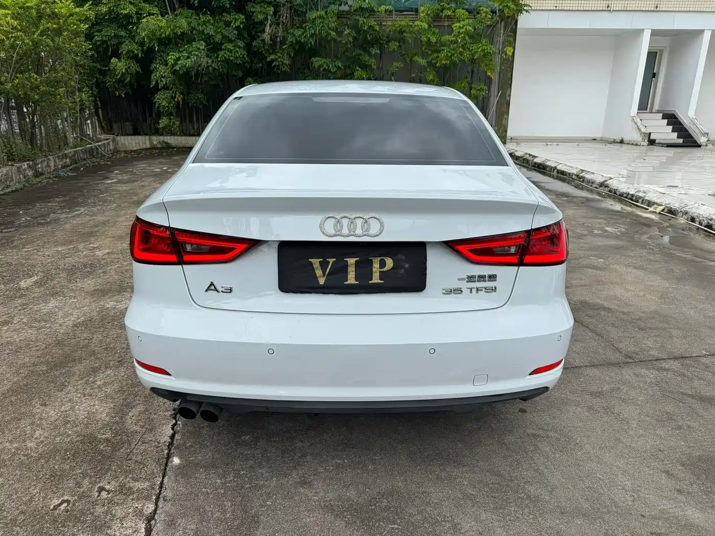 Audi A3 2016 Limousine 35 TFSI Leadership фото 8