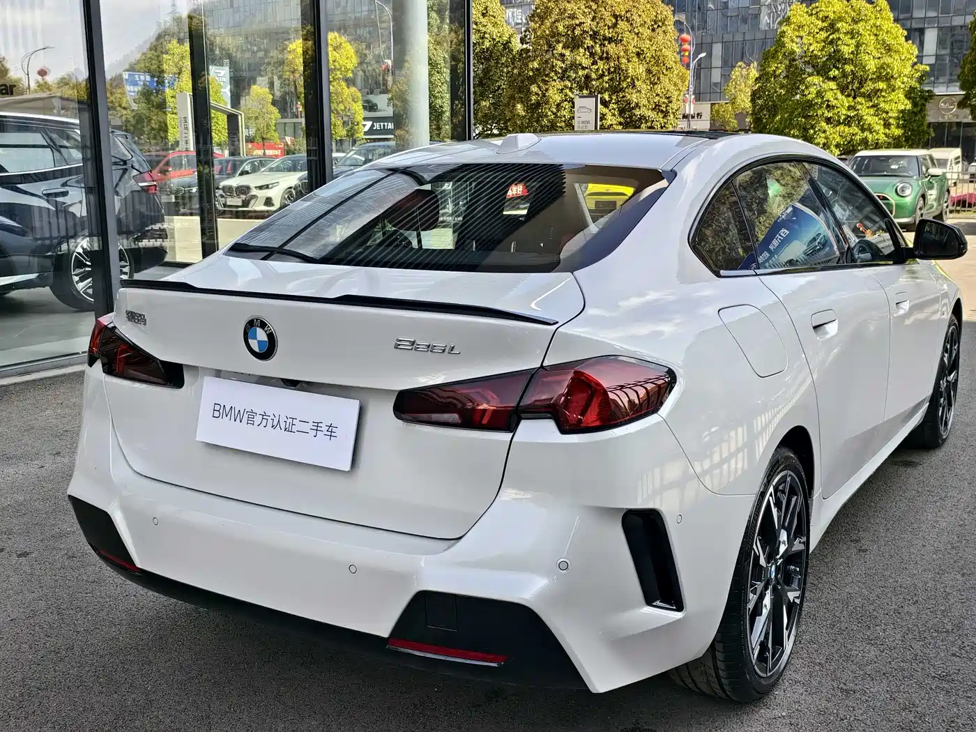 BMW 2 Series 2025 225L M Sport Moonlight Package фото 3