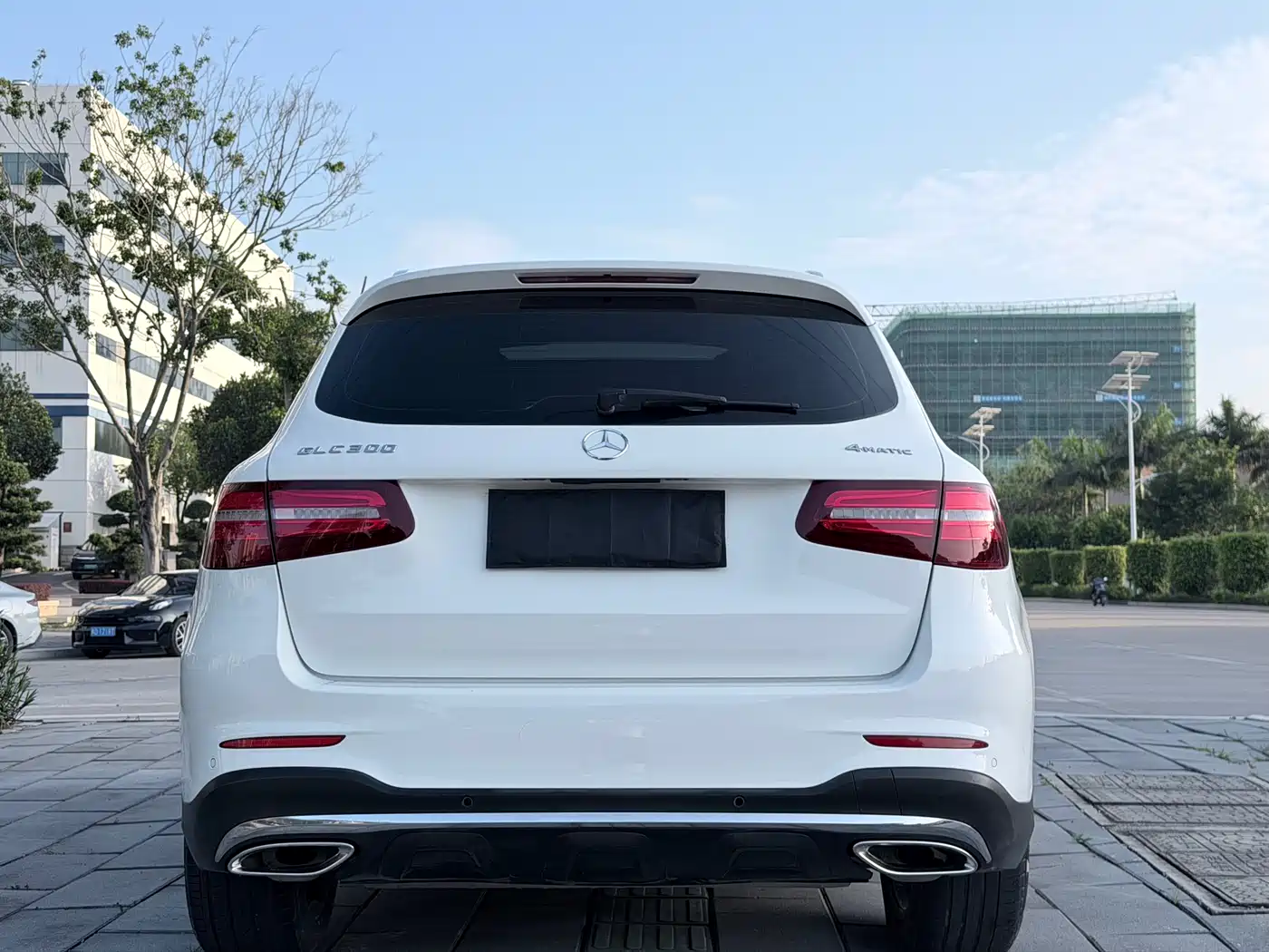 Mercedes-Benz GLC 2018 GLC 300 4MATIC Dynamic фото 8