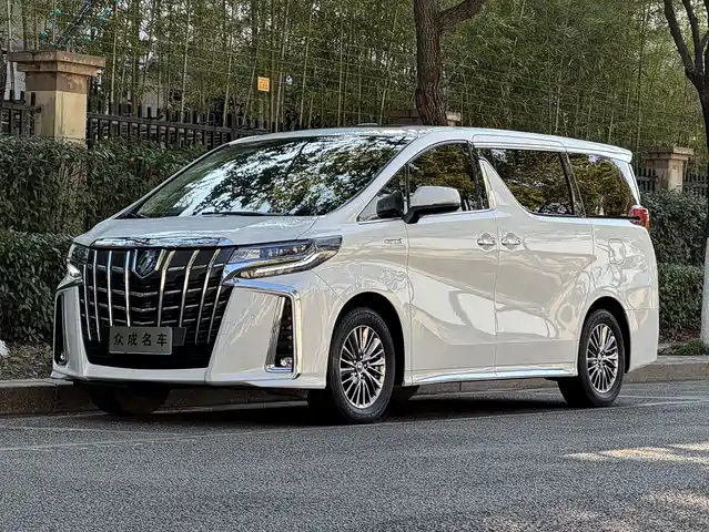 Toyota Alphard 2021