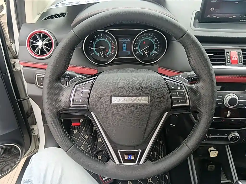 Haval H1 2016 Facelift Blue Label 1.5L AMT Luxury фото 11