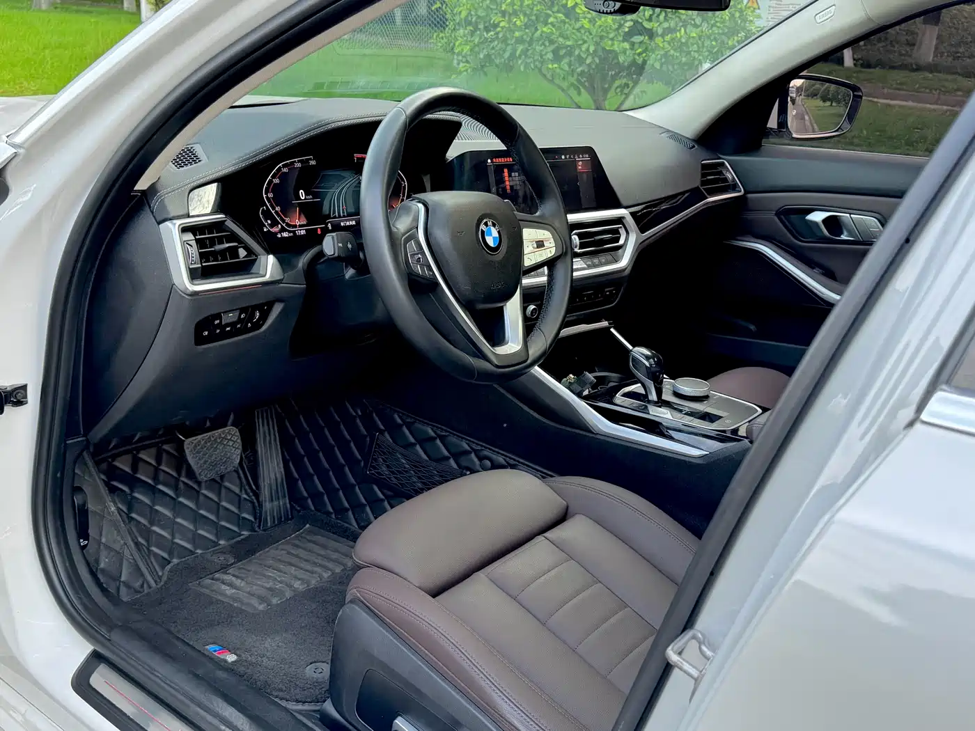BMW 3 Series 2020 325Li Launch Edition фото 5