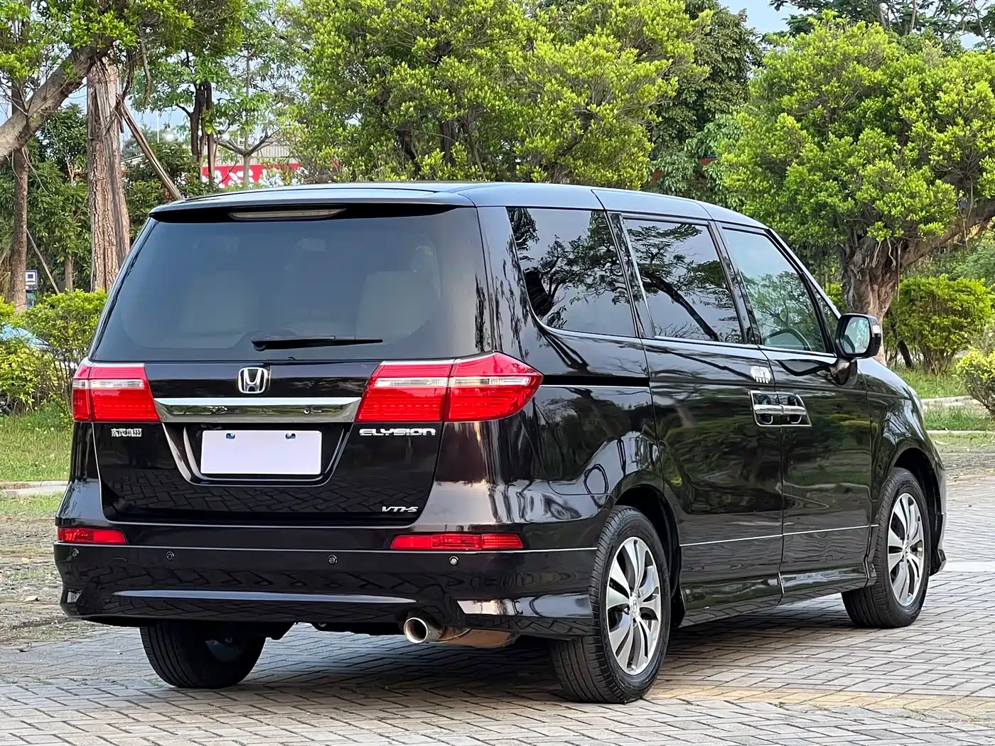 Honda Elysion 2015 2015 2.4L VTi-S Premium