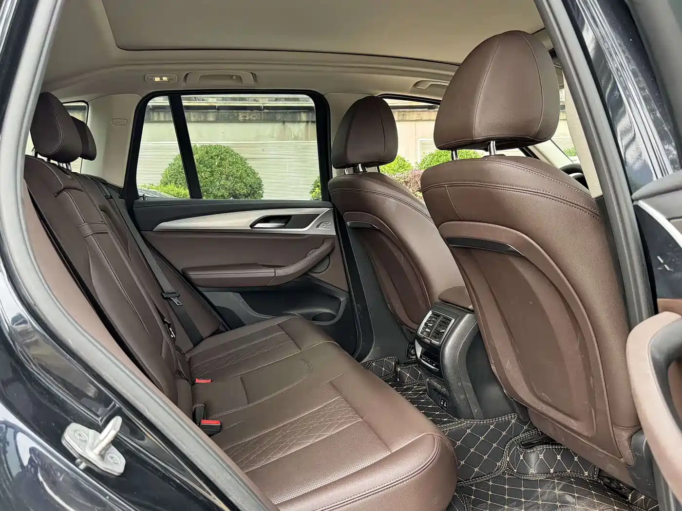 BMW iX3 2023 Pioneer Type фото 12