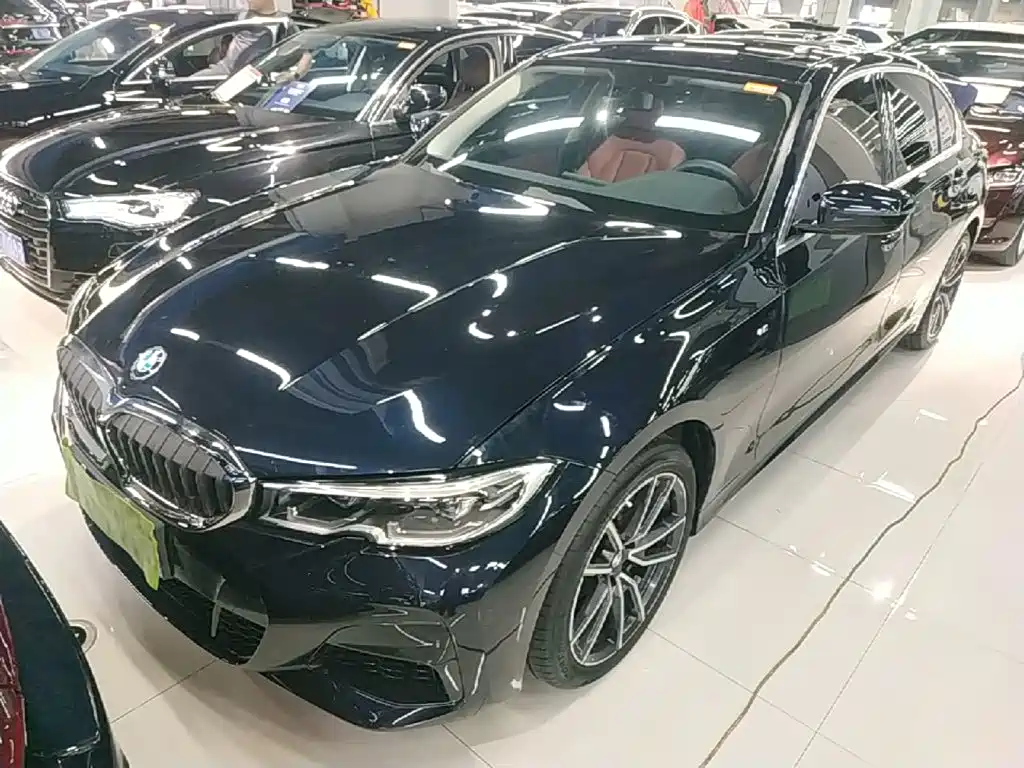 BMW 3-SERIES