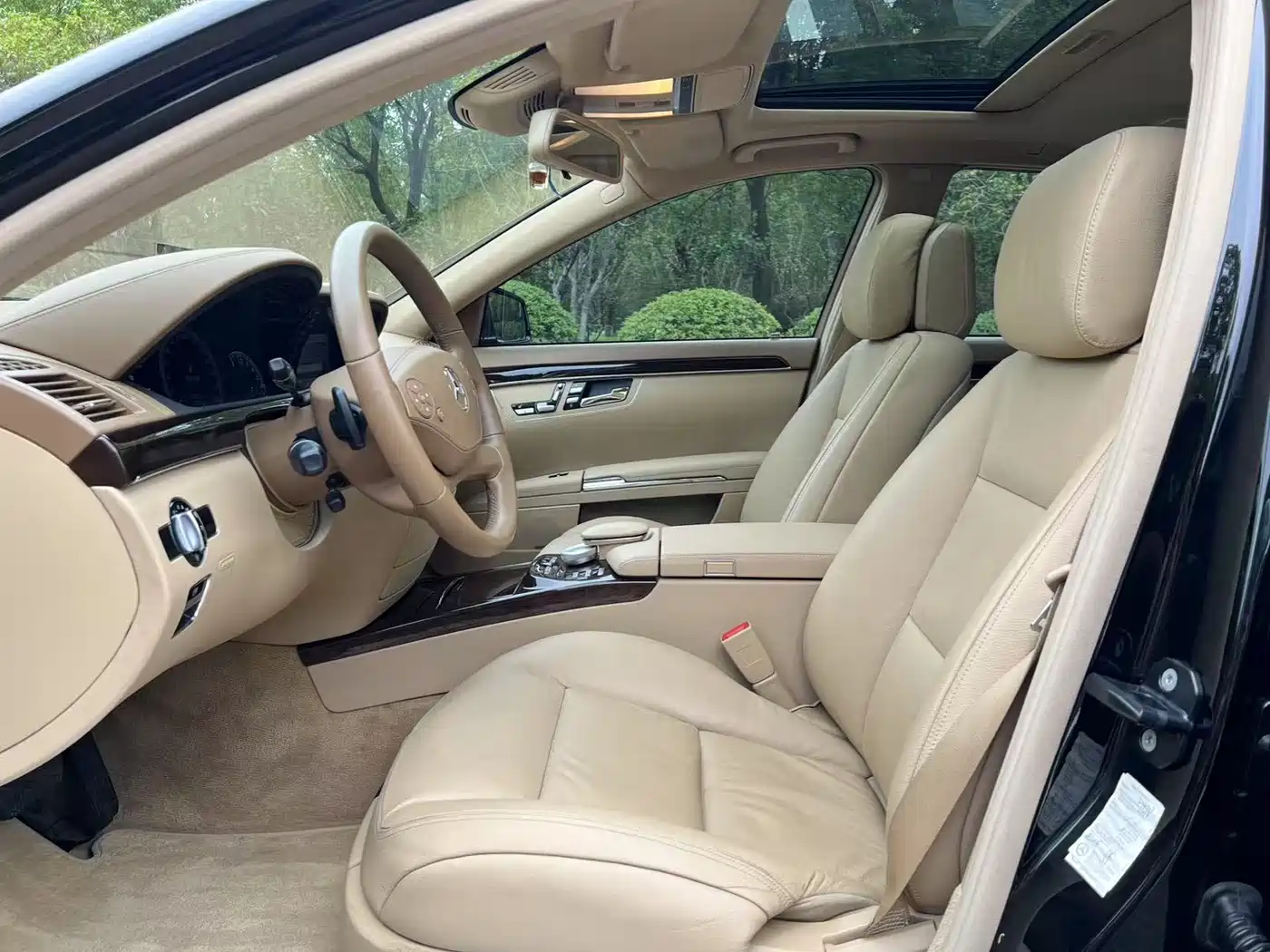 Mercedes-Benz S-Class 2012 S 300 L Business Grand Edition фото 12