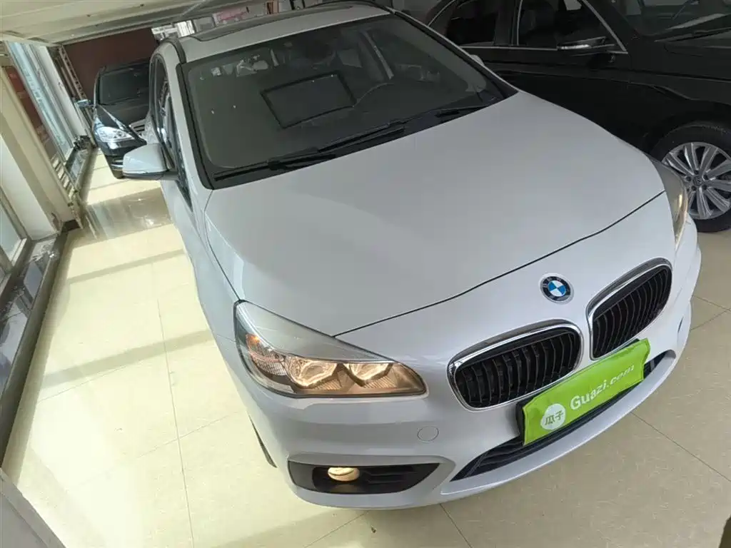 BMW 2 Series Tourer (Import) 2015 218i Leading Type фото 4