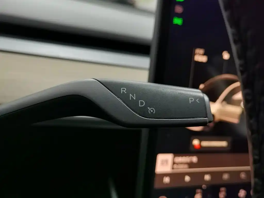 Tesla Model 3 (Import) 2019 2019 Standard Range RWD Upgraded Edition