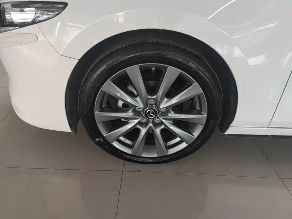 Mazda Mazda 3 2025 2023 2.0L Auto Zhixuan