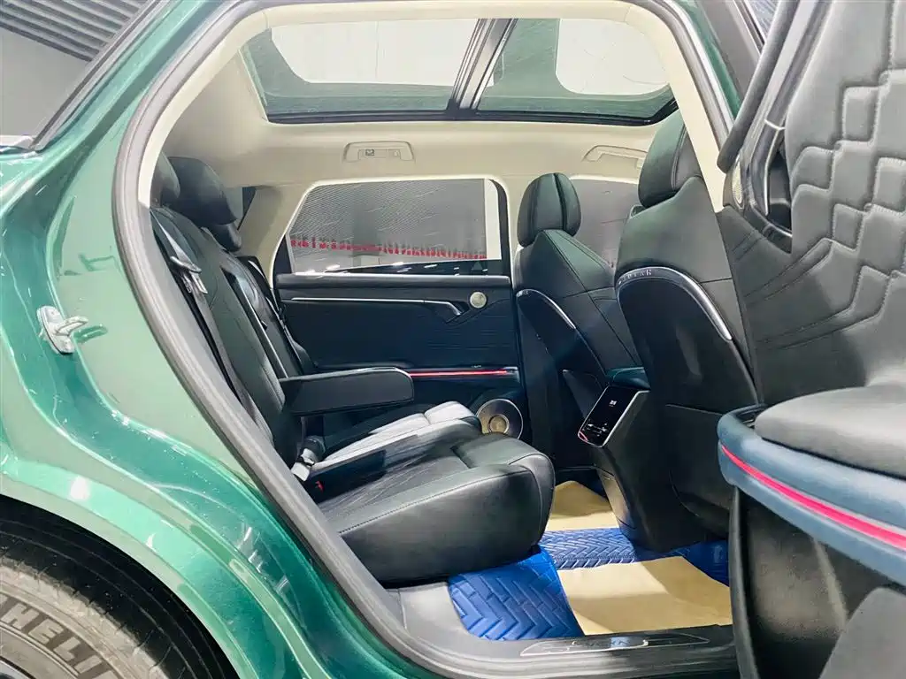 Voyah Auto VOYAH FREE 2024 Ultra Long Range Intelligent Driving Edition фото 16
