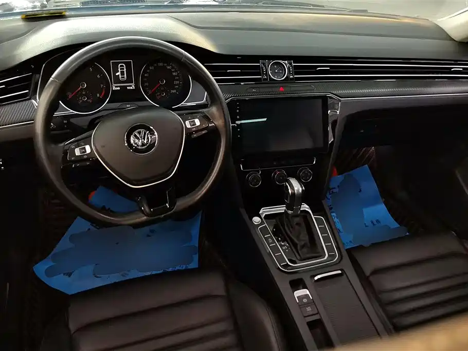 Volkswagen Magotan 2019 330TSI DSG Leading China V фото 12