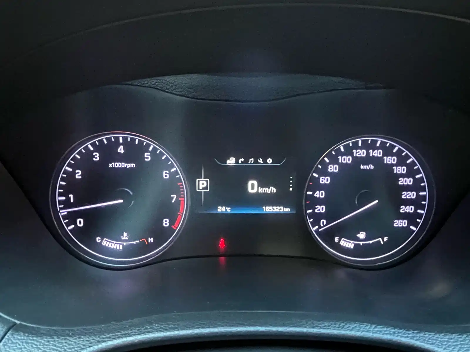 Photo 11 - Hyundai Genesis