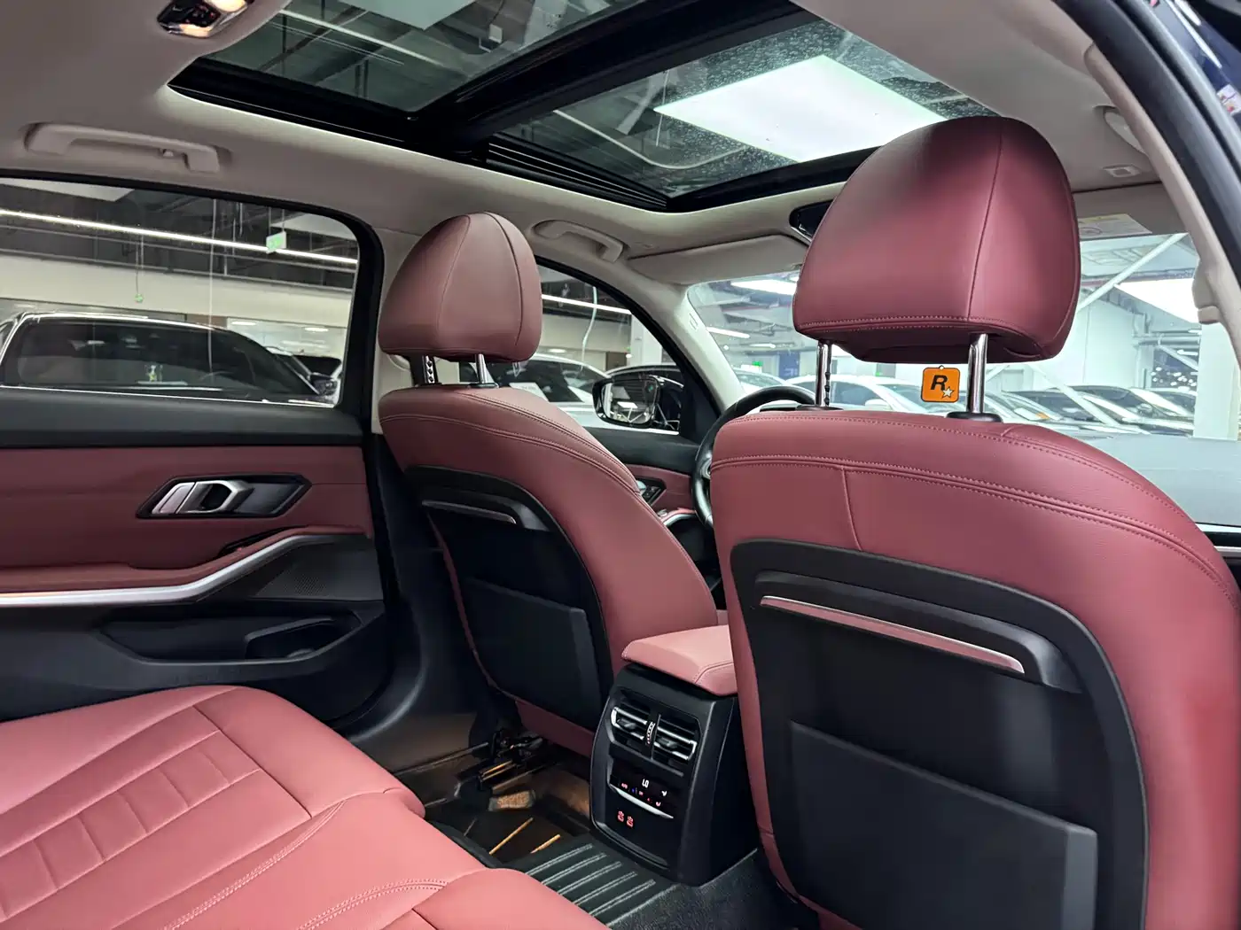 BMW 3 Series 2021 320Li M Sport Package фото 18