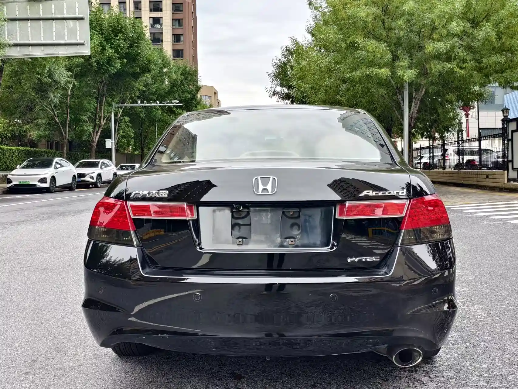 Photo 6 - Honda Accord
