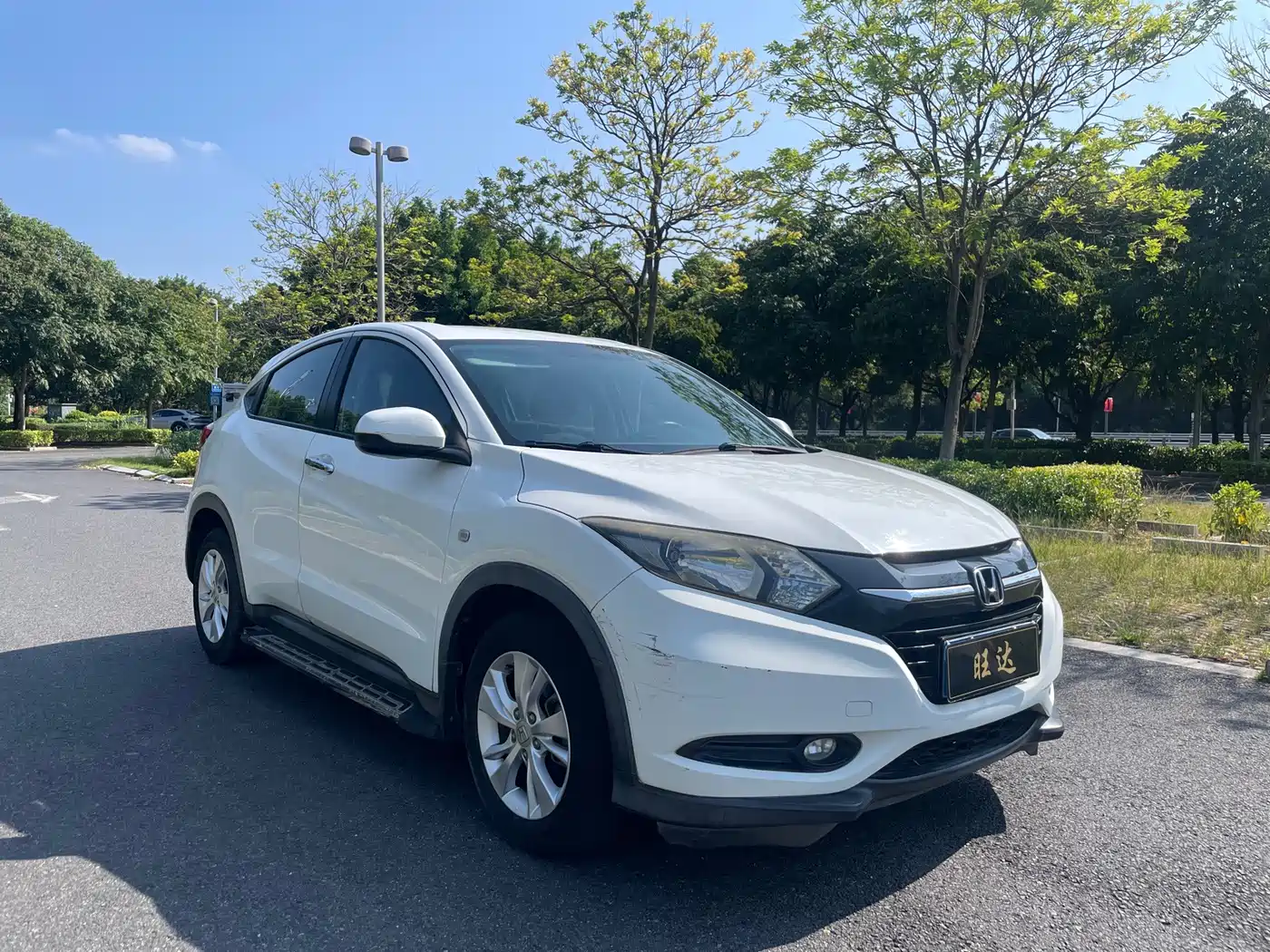 Honda Vezel 2014 2015 1.8L CVT FWD Elite