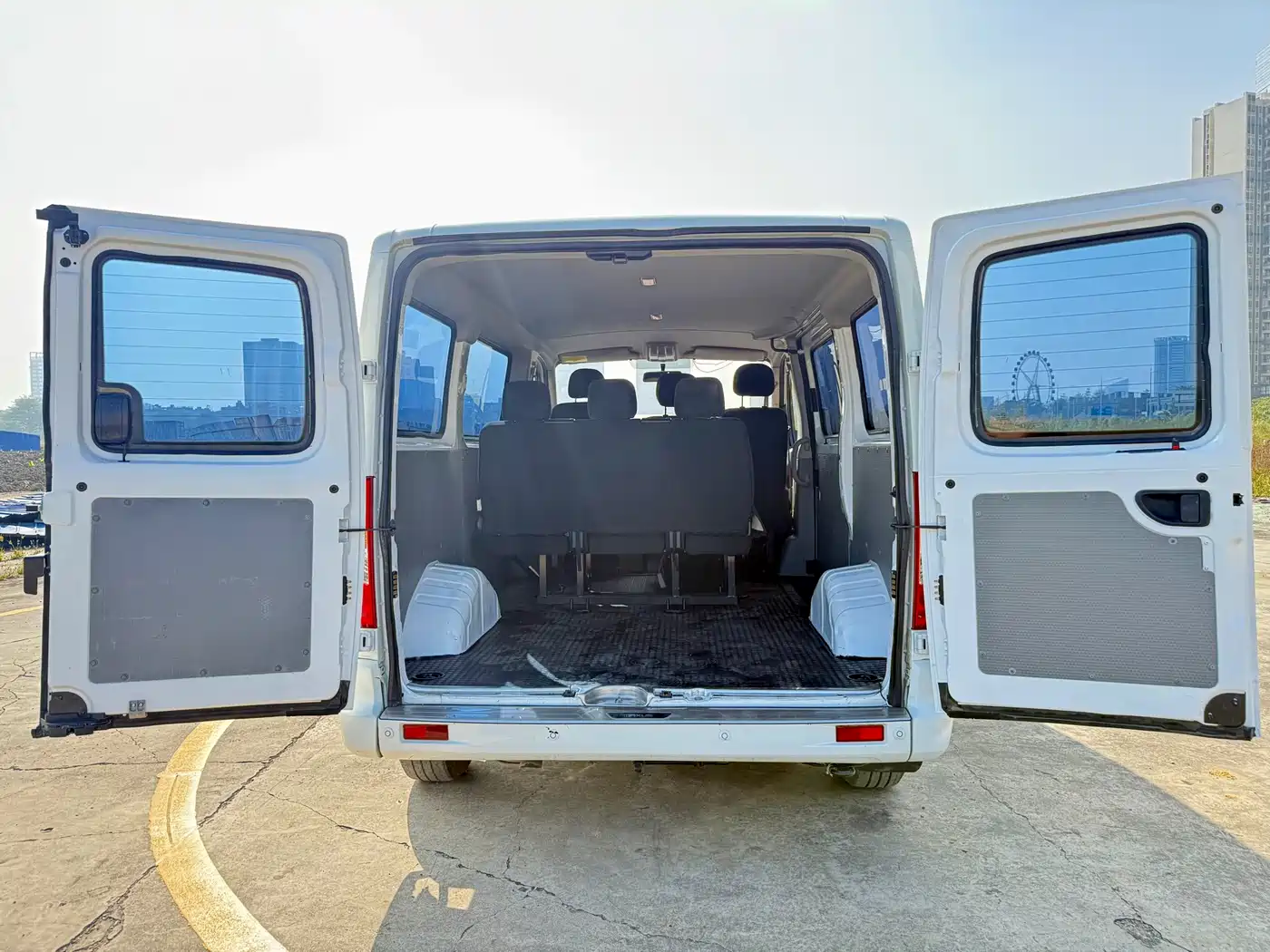 SAIC MAXUS XINTU V80