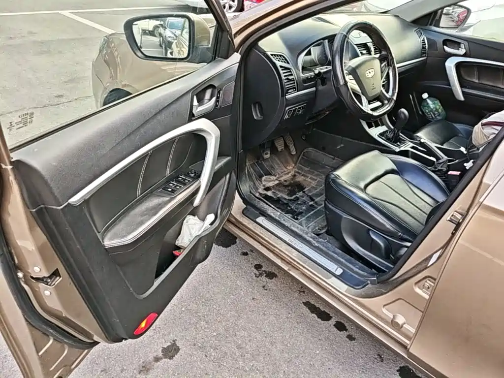 Geely Emgrand 2016 2016 Sedan 1.5L Manual Up Version