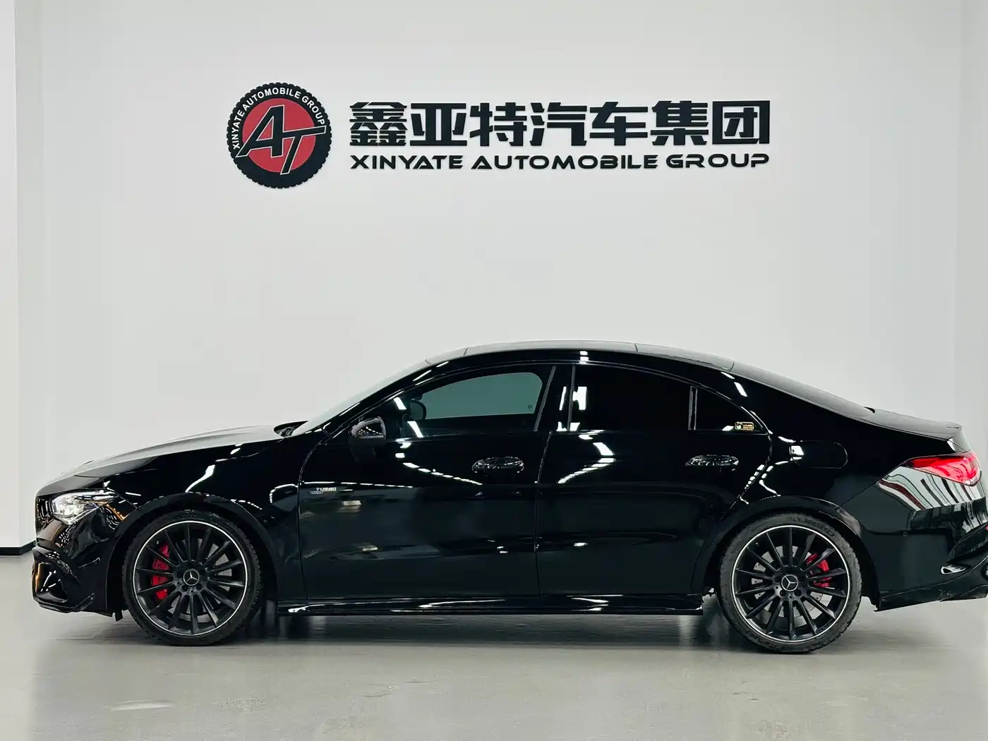 Mercedes-Benz CLA AMG 2022 AMG CLA 35 4MATIC фото 4
