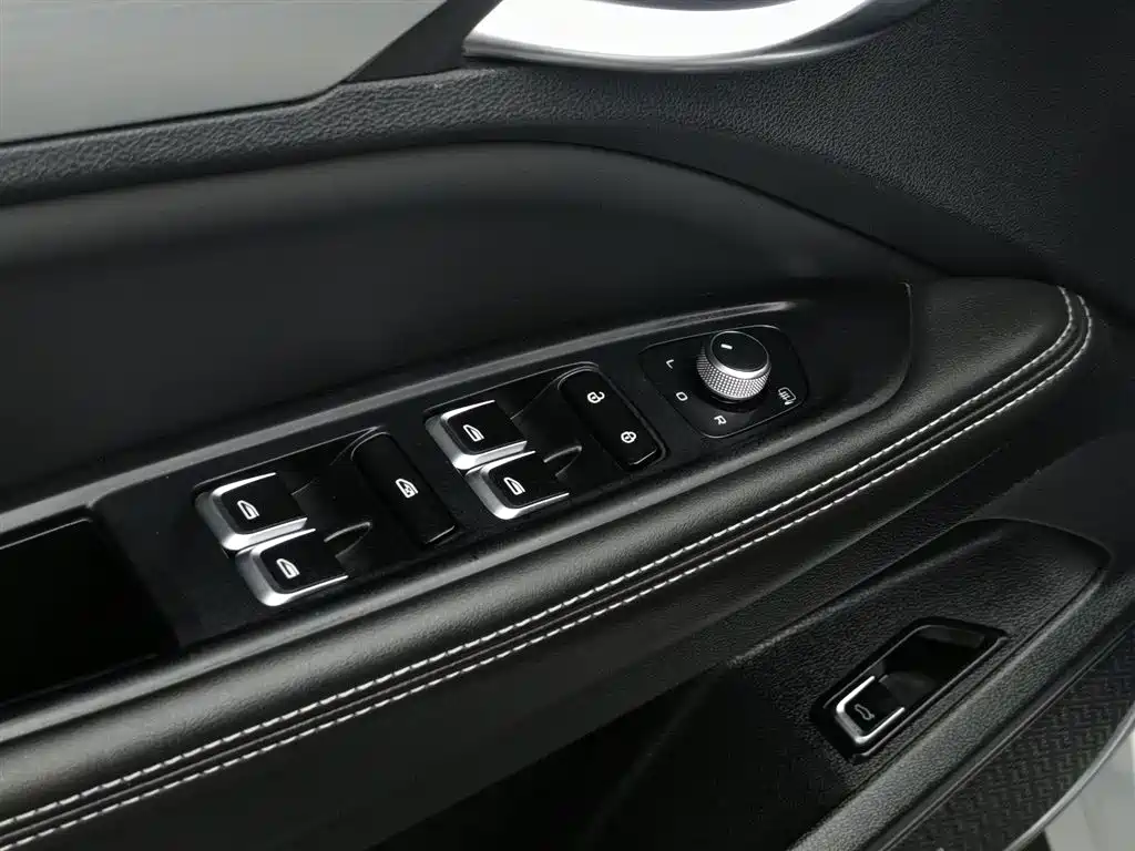 GEELY AUTOMOBILE XINGYUE