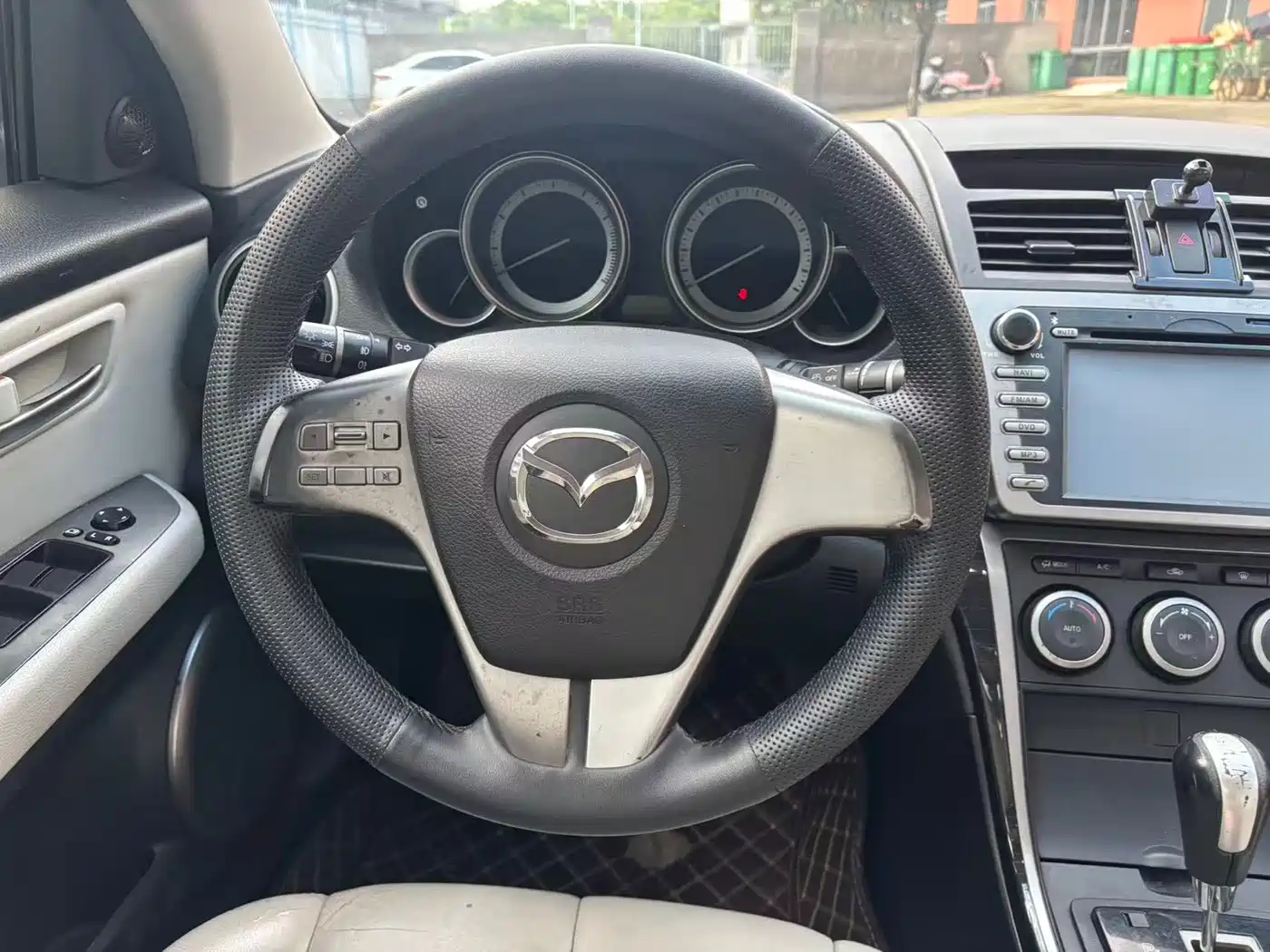 Mazda Ruiyi 2012 2012 2.0L Automatic Luxury Edition
