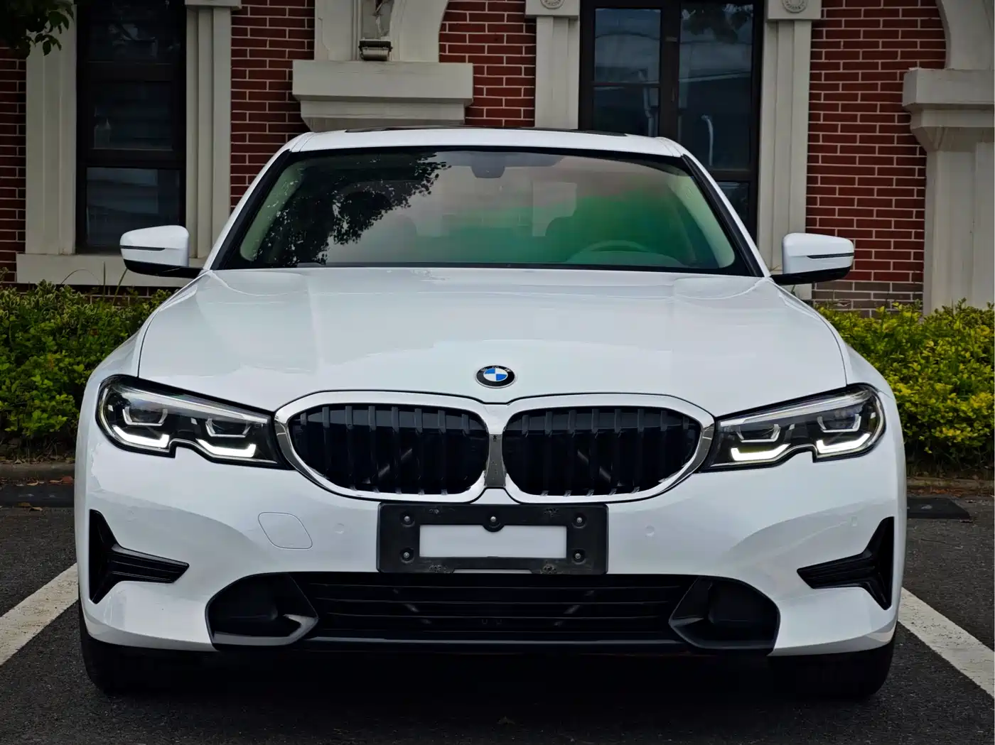 BMW 3-SERIES