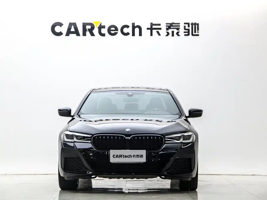 BMW 5 Series 2021 530Li Leading M Sport Package фото 2