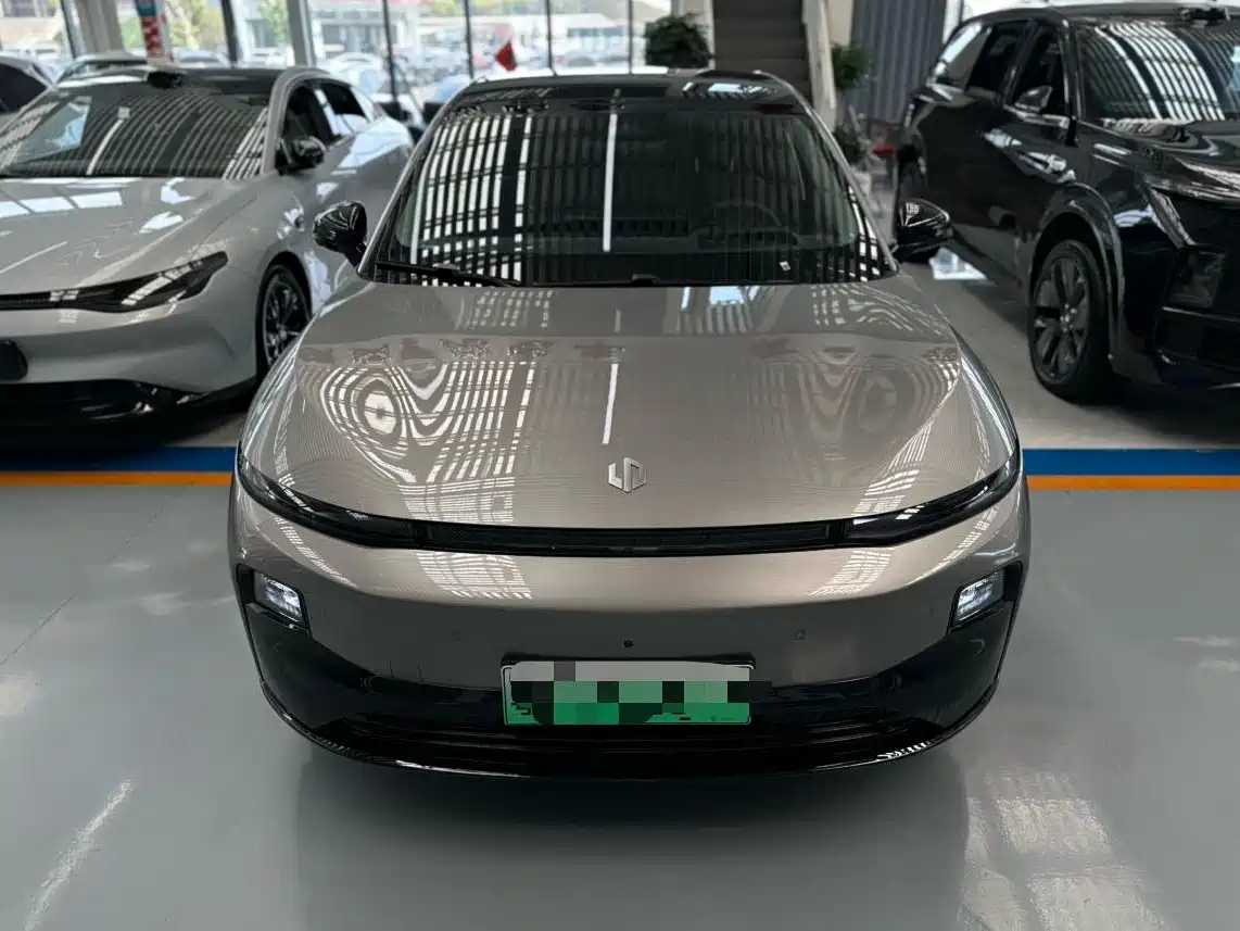 Leapmotor B01 2026