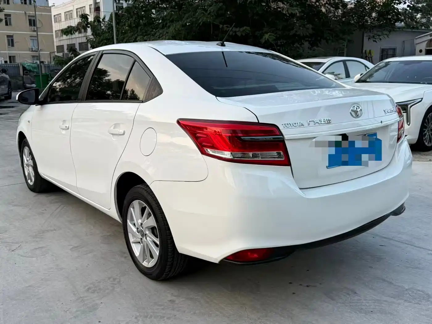 Фото 9 - Toyota YARiS L Zhi Xiang