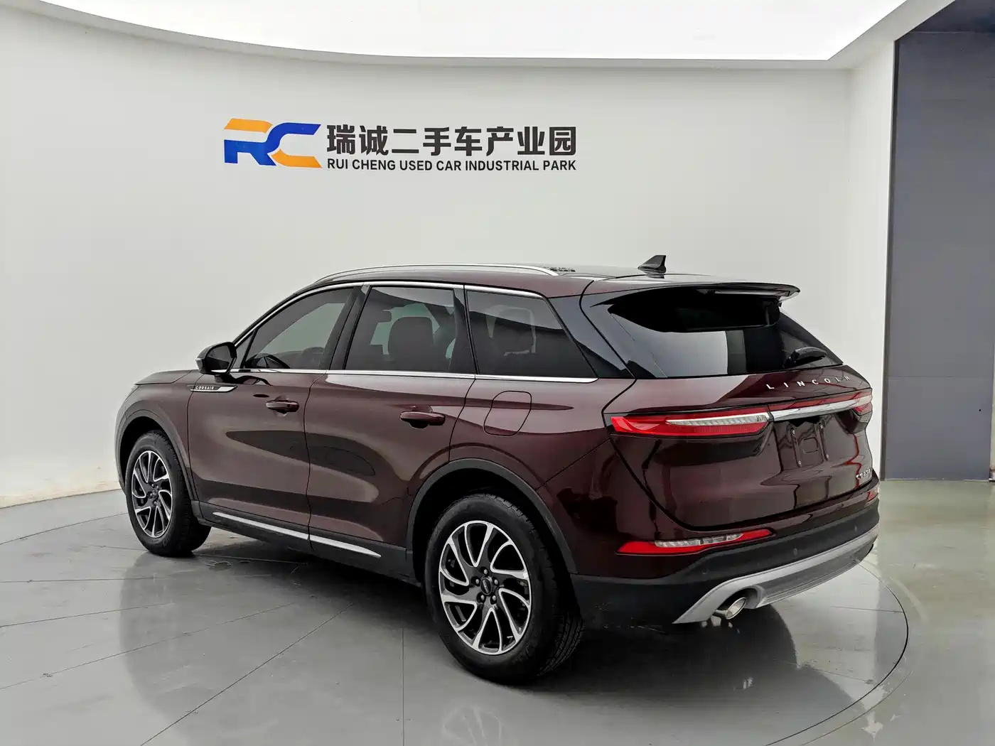 LINCOLN ADVENTURER