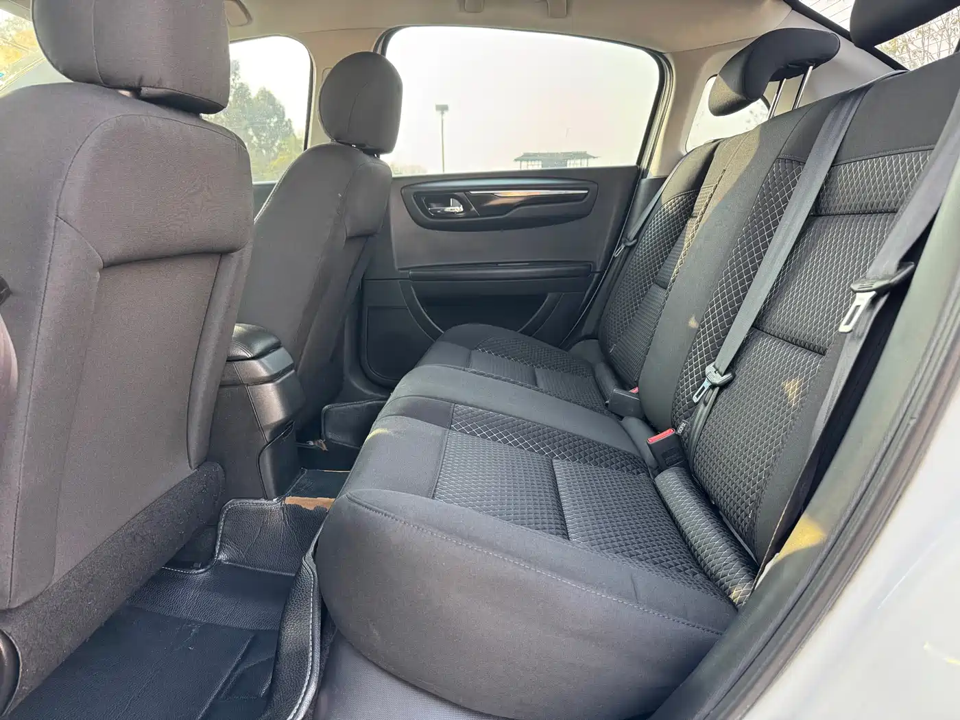 Citroën C-Quatre 2014 2013 Model Sedan 1.6L Manual Premium Style