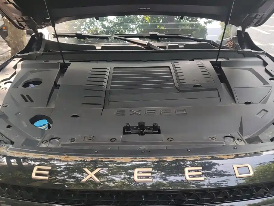 Exeed Windchaser 2022 2022 Model Versailles Edition 1.6T DCT Windsail