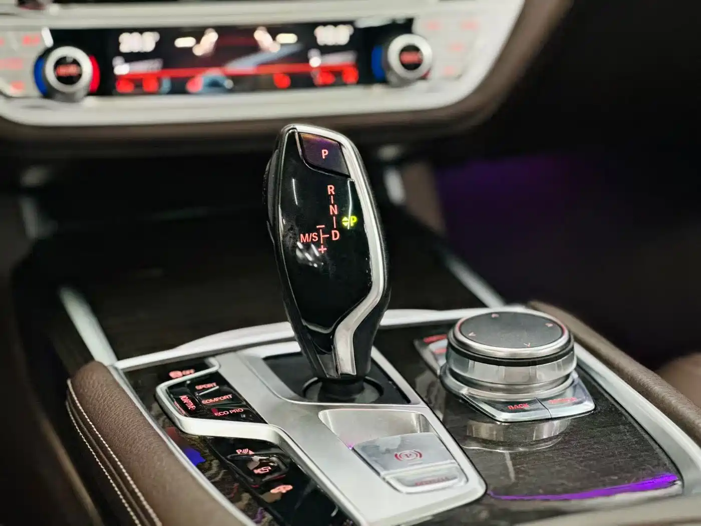 BMW 7 Series 2018 730Li Leading Type Excellence Package фото 12
