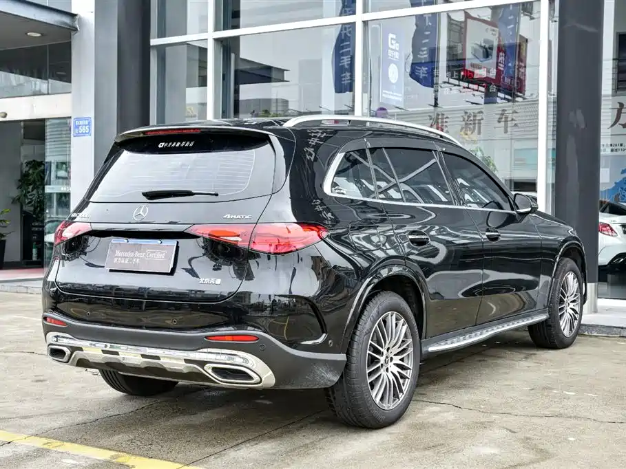 Mercedes-Benz GLC 2023 Facelift GLC 300 L 4MATIC Sport 5-Seater фото 6