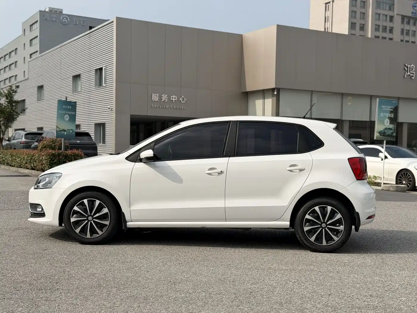 Volkswagen Polo 2018 1.5L Auto Comfort фото 3