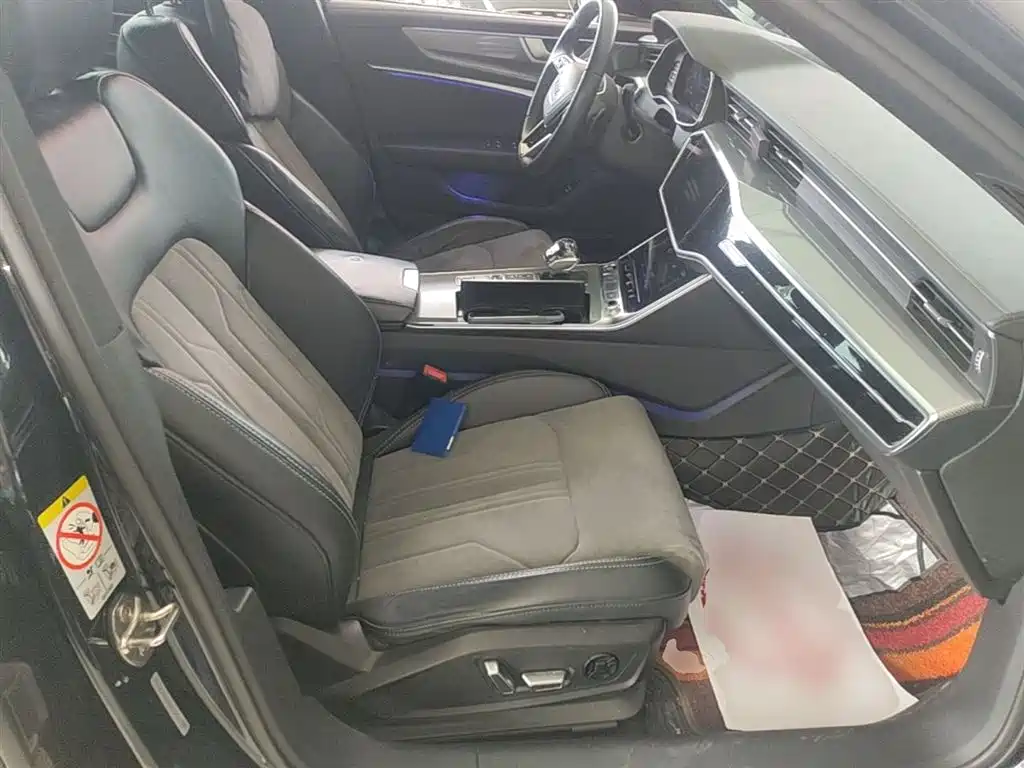 Audi A6L 2023 45 TFSI Premium Selection Dynamic фото 25