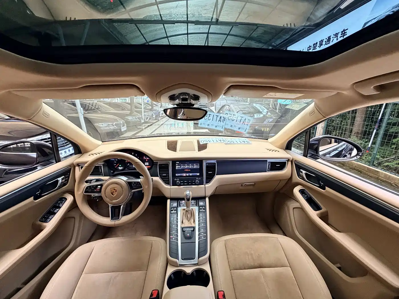 Porsche Macan 2017 Macan 2.0T фото 9