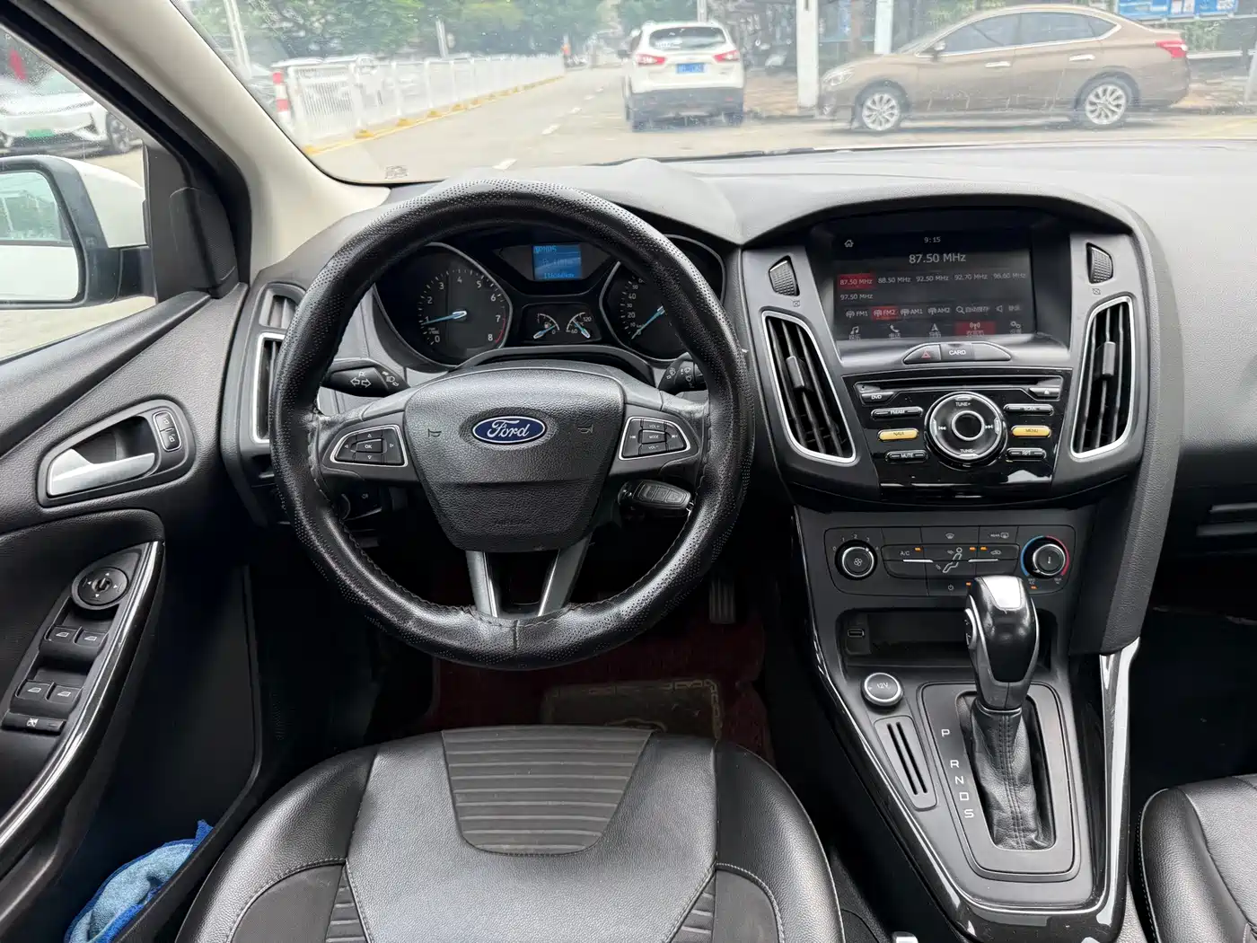 Фото 8 - Ford Focus