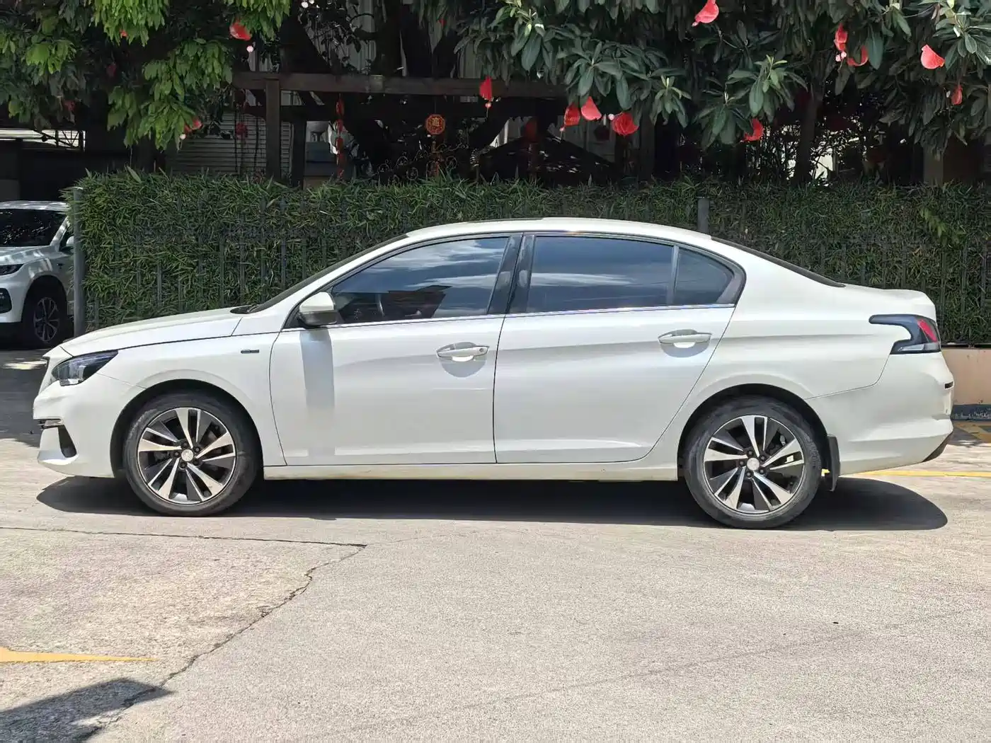 Peugeot 408 2019 2019 350THP Automatic Luxury Edition China V