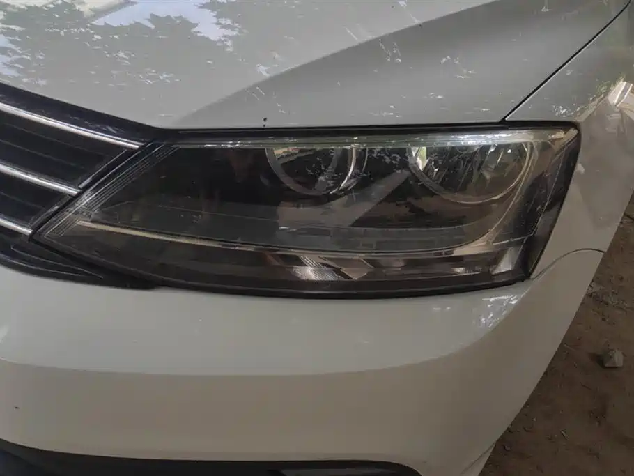 Volkswagen Sagitar 2018 1.6L Automatic Comfort фото 5