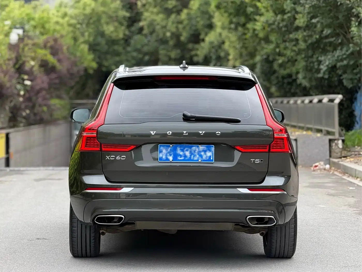 Фото 8 - Volvo XC60