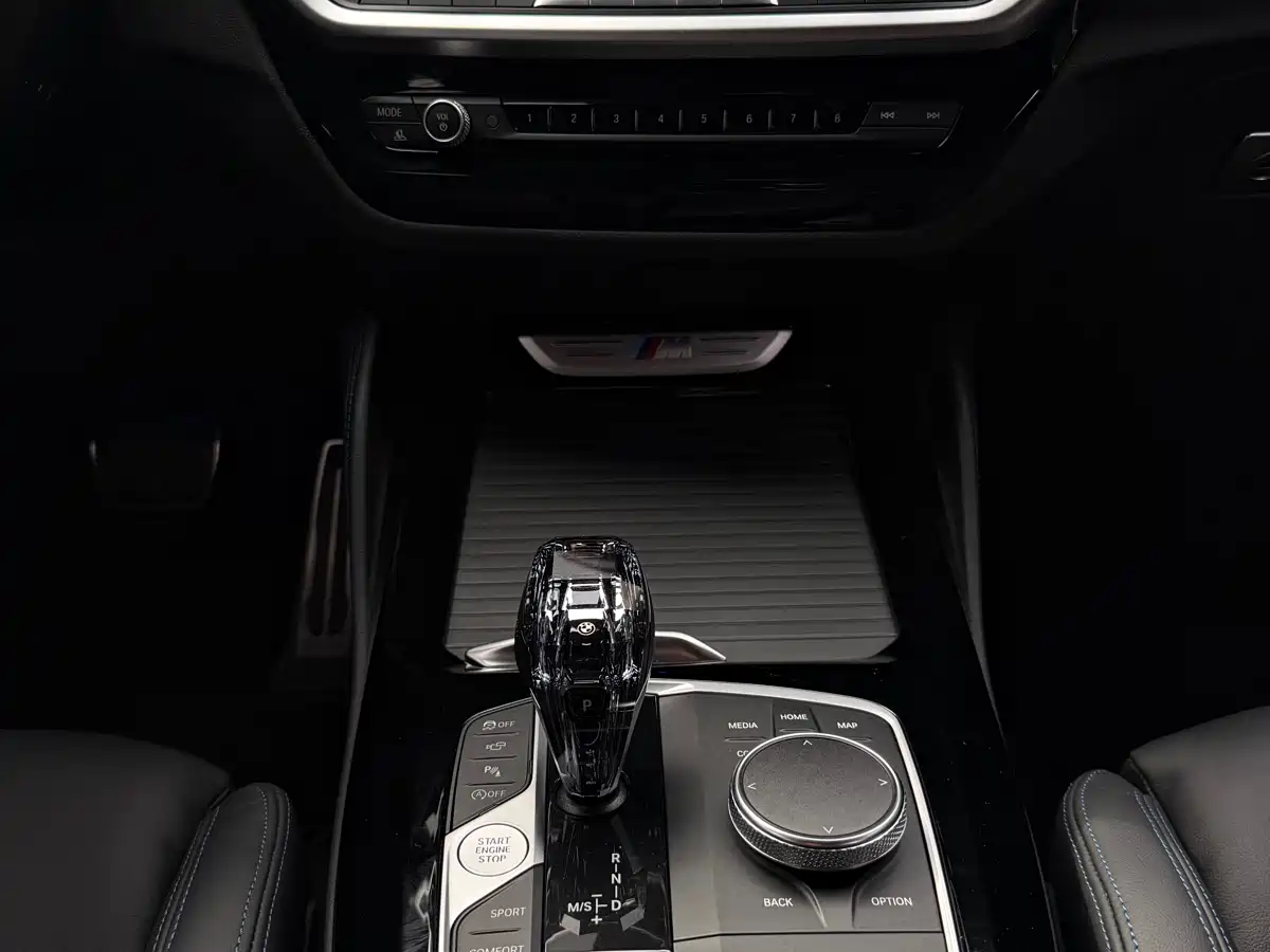 BMW X4 M40i 2022 M40i фото 14