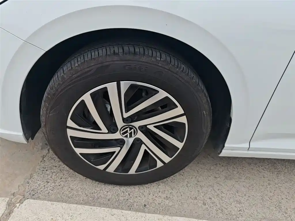 Volkswagen Lavida 2024 Model 300TSI DSG Starlight Leading Edition фото 23