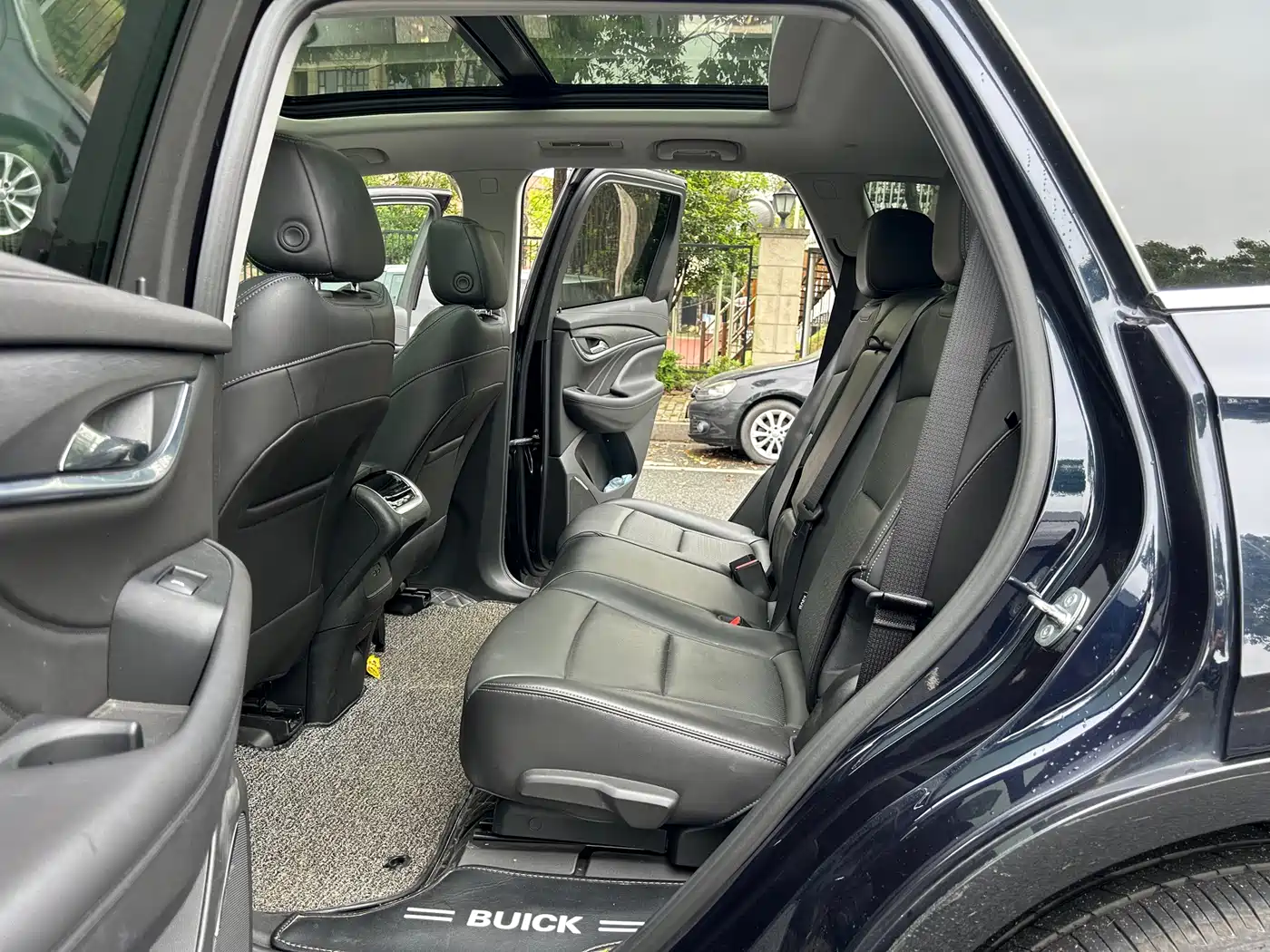 Buick Enclave 2022 652T 4WD Premium 7-Seater фото 8