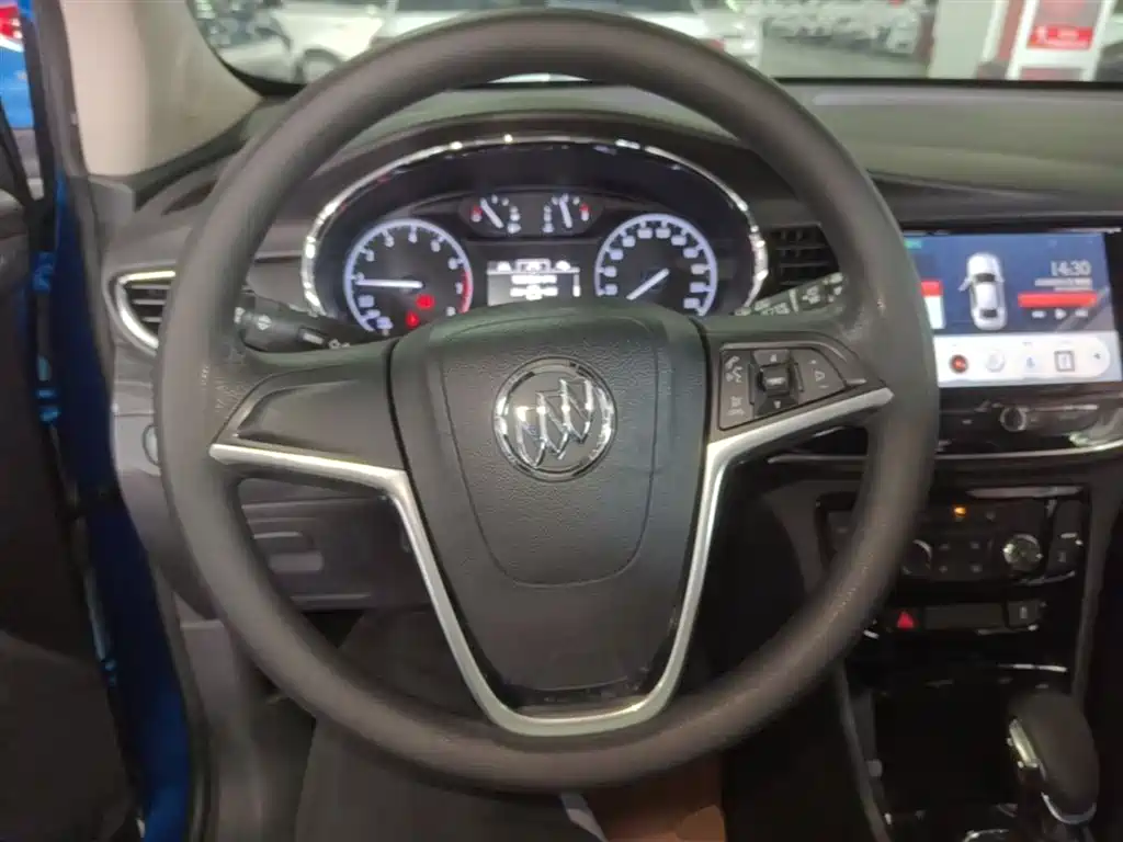 Buick Encore 2017 18T Automatic 2WD Urban Fashion фото 11