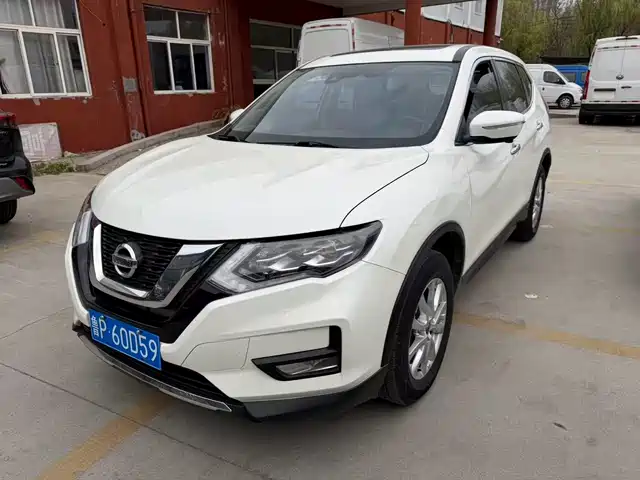 NISSAN QIJUN