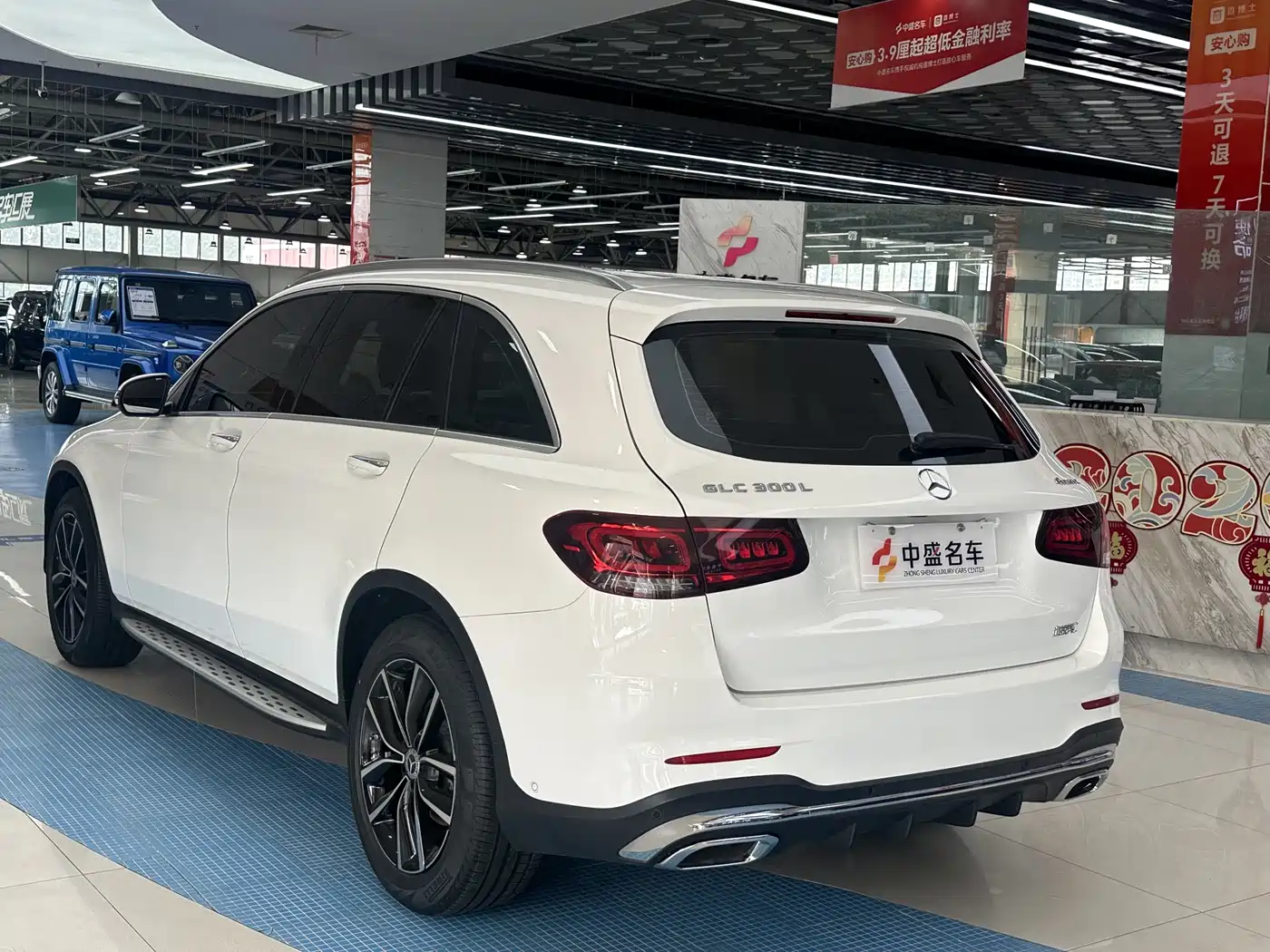 Mercedes-Benz GLC 2020 Facelift GLC 300 L 4MATIC AMG-Line фото 4